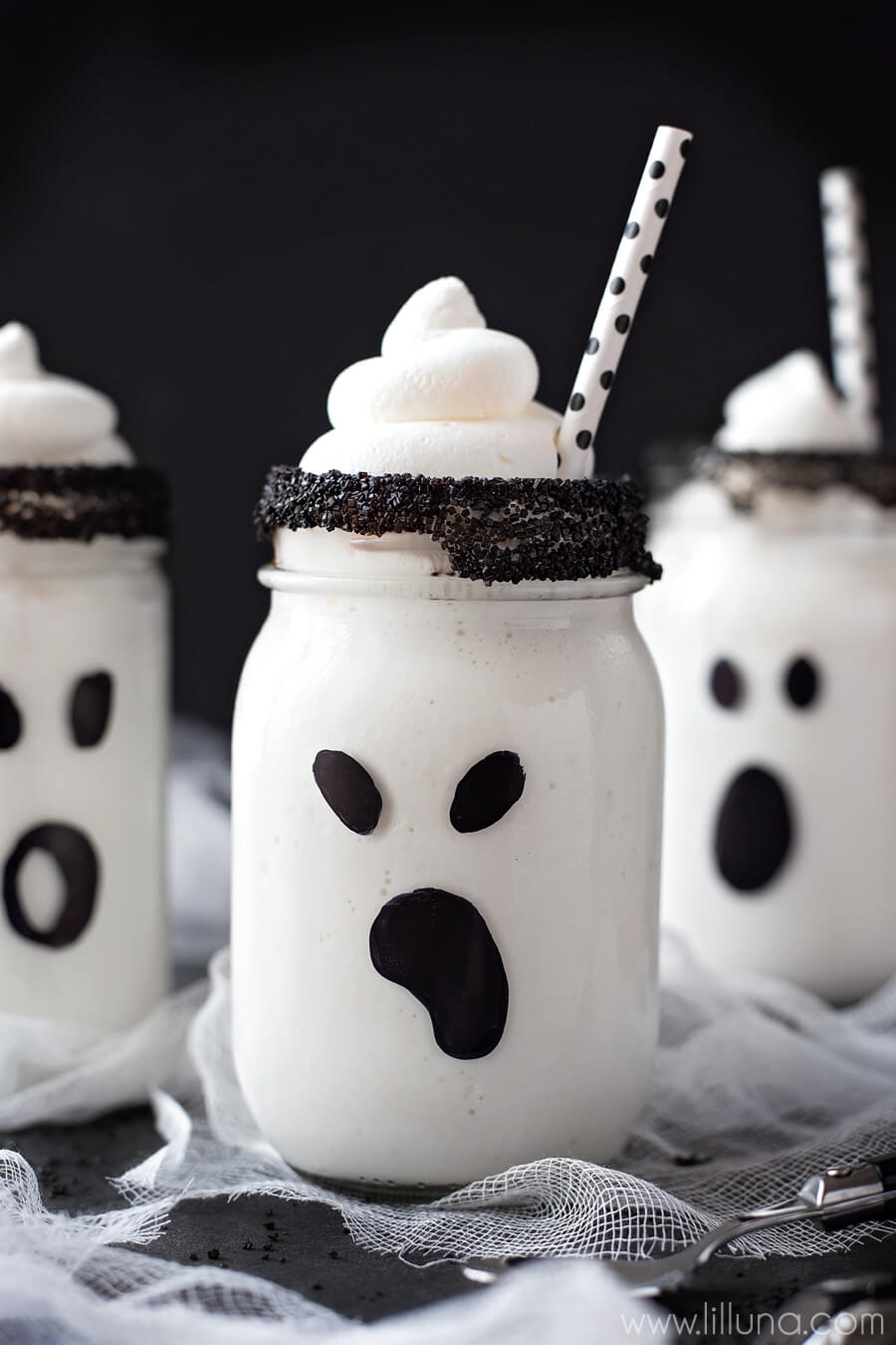 30 Most Delicious And Spooky Halloween Recipes For 2017  Festival Around the World