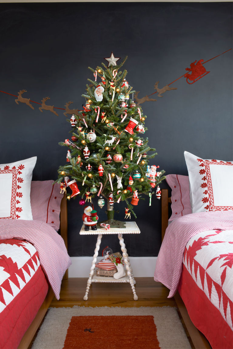 Scintillating Christmas Garland Decoration Ideas ...