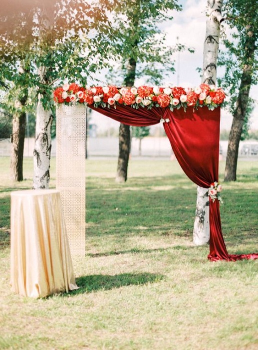 20 Stunning Wedding Altar Ideas – Festival Around the World