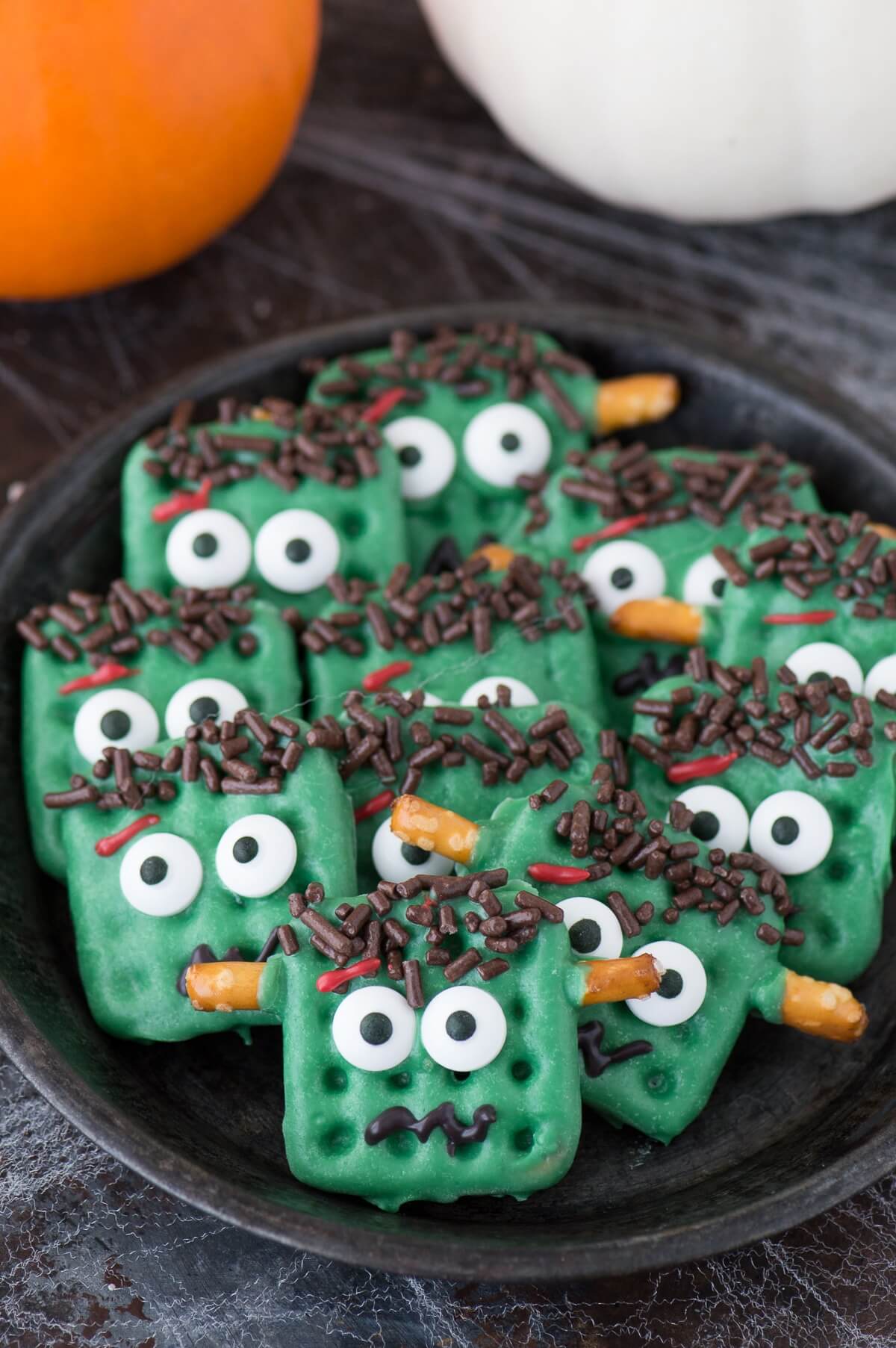 30 Delicious Halloween Cookie Recipes Festival Around